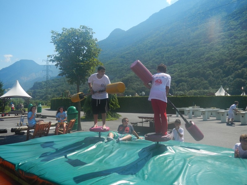 Village Camps International Summer Camp Leysin, Switzerland 2025-08-09 https://www.villagecamps.com/journals_admin/images/681-10-yellows (8).jpg
